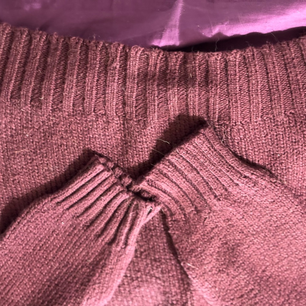 MENS Rust Sweater - Picture 3 of 5